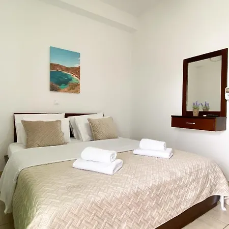 Acta'S Rooms Himare Exterior photo
