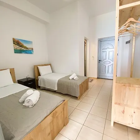 Acta'S Rooms Himare Exterior photo